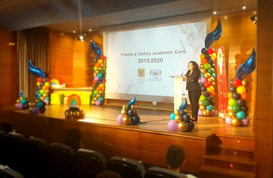 AVUI HA TINGUT LLOC L’ENTREGA DE PREMIS A L’ESFORÇ ACADÈMIC QUE S’ATORGUEN MITJANÇANT LA REGIDORIA D’EDUCACIÓ